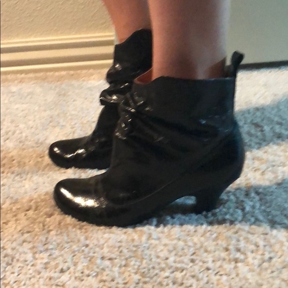 Steve Madden booties - Picture 11 of 11